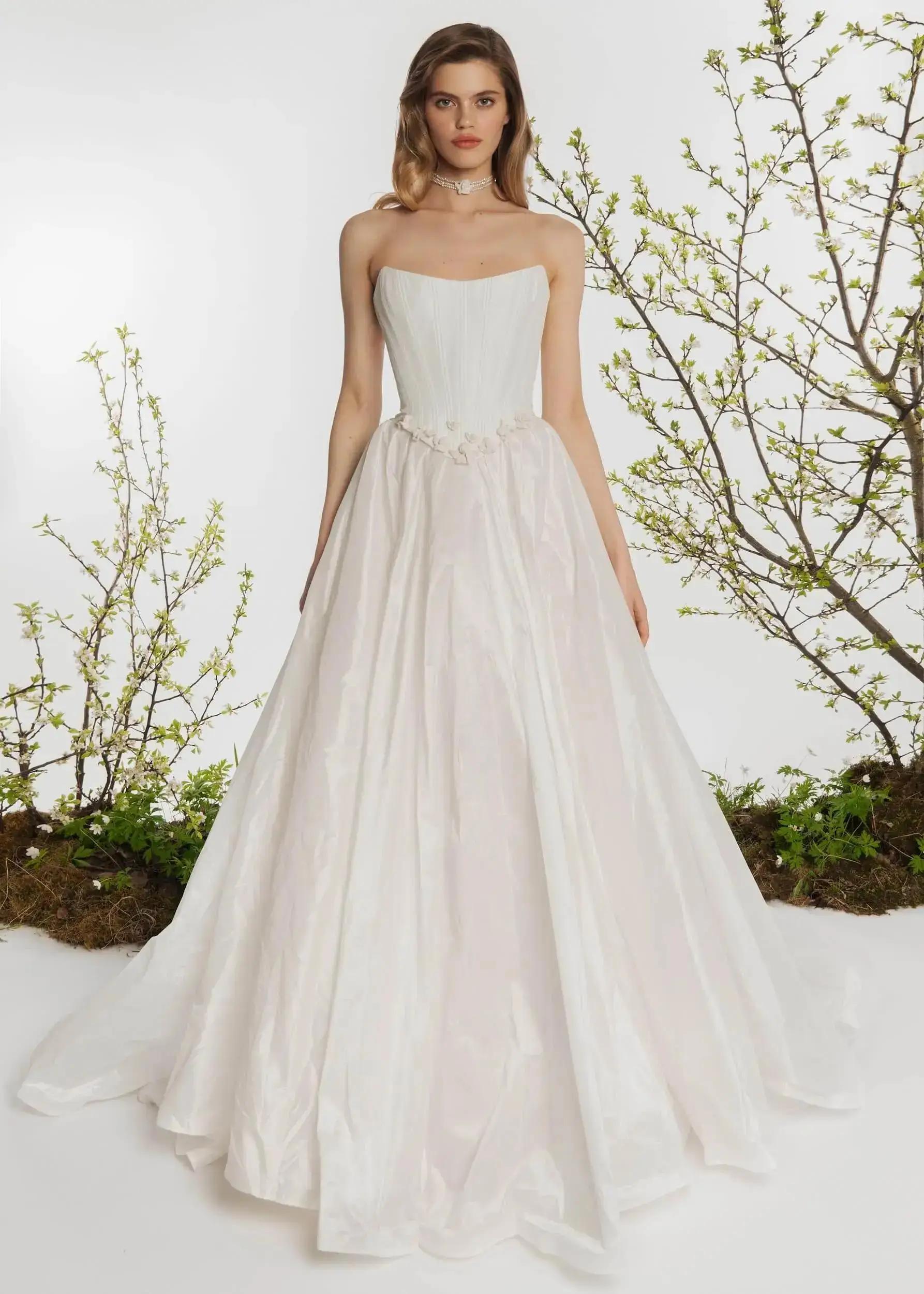 Model in Ange Etoiles wedding dress