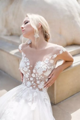 Oksana Mukha #Camea #1 thumbnail