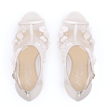 Bella Belle Belle By Joy Proctor #3 Ivory thumbnail