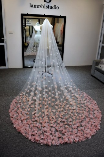 Lamnhi Studio Style# LS87 #5 Light Ivory thumbnail