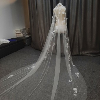 Lamnhi Studio Style# LS134 #2 Off White thumbnail