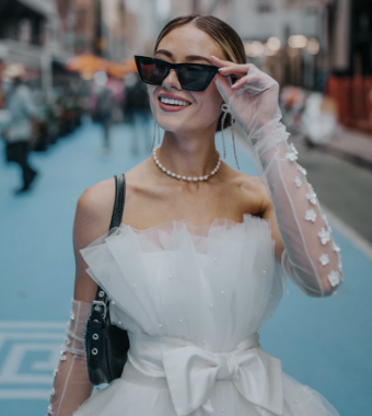 Untamed Petals Valiant Sheer Gloves #2 Ivory thumbnail