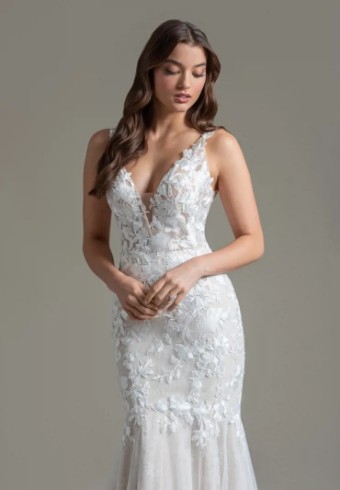 Allison Webb #Aria w/o Shoulder Pieces #3 thumbnail