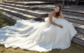 Eddy K Style# Chrissy #1 Ivory/Champagne/Dust thumbnail