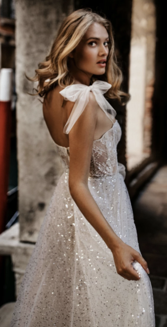 Jolie Bridal Style# 22-J09 #4 Original thumbnail