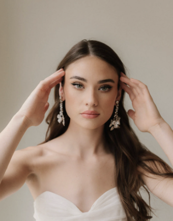 Untamed Petals Arrow Earrings #2 Gold thumbnail
