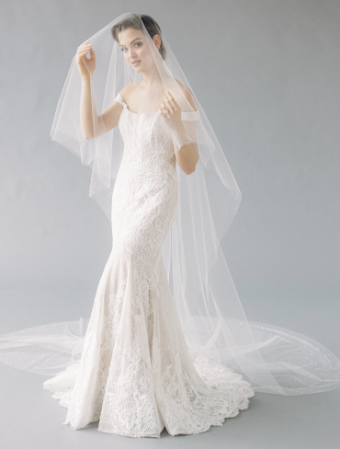 Toni Federici Fairytale #2 default Light Ivory thumbnail