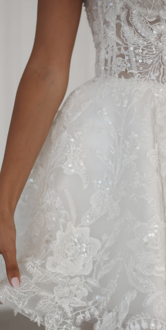 Untamed Petals Jacqueline #2 White thumbnail