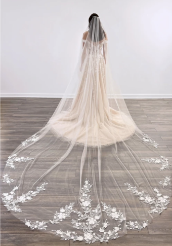 Eddy K Style# Lauren Cathedral Veil #1 default Iv thumbnail