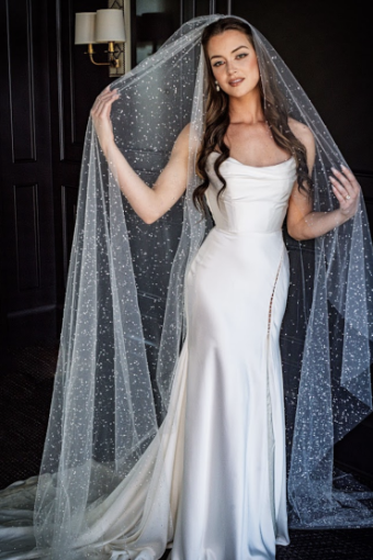 Toni Federici Crystalline #0 default Light Ivory thumbnail