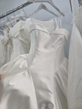 Private Label Style# NBQ26028 #0 default Ivory thumbnail