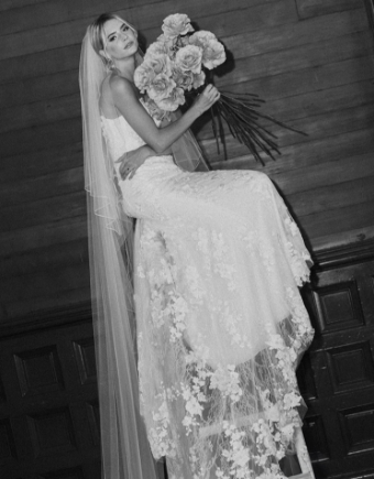 Toni Federici Everlasting #0 default Light Ivory thumbnail