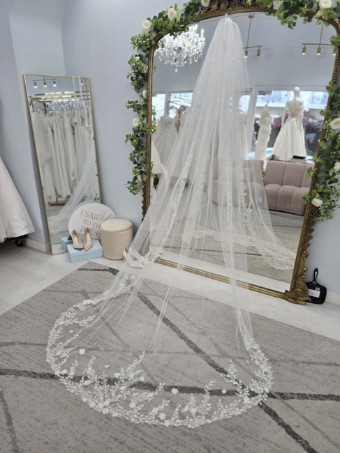 Ansonia Bridal Veils and Accessories Style# E1461 #0 default Iv thumbnail