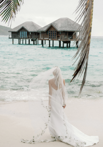 Toni Federici Morning Glory #3 default Light Ivory thumbnail