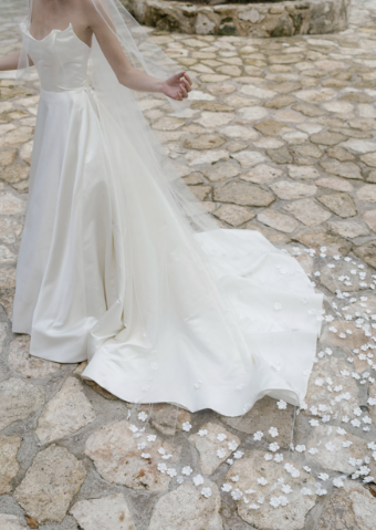 Toni Federici Petticoat #0 default Light Ivory thumbnail