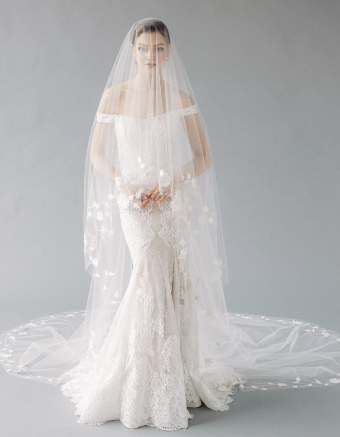 Toni Federici WISHING WELL #2 Light Ivory thumbnail