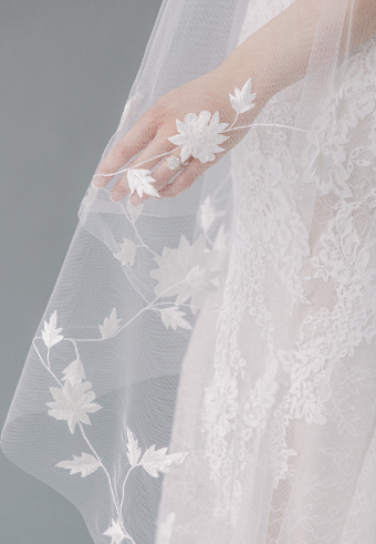 Toni Federici WISHING WELL #3 Light Ivory thumbnail