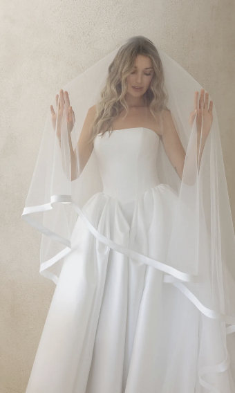 Lé Lee Studio Style# Riley #12 Ivory thumbnail