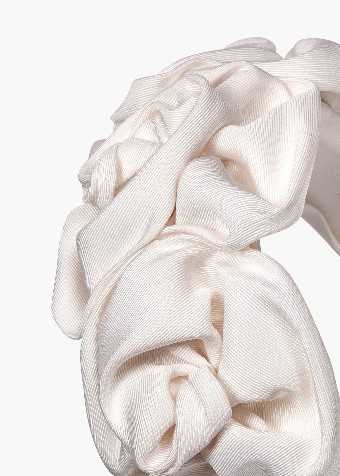 Jennifer Behr Triple Rosette in Silk Faille #4 default Cream thumbnail