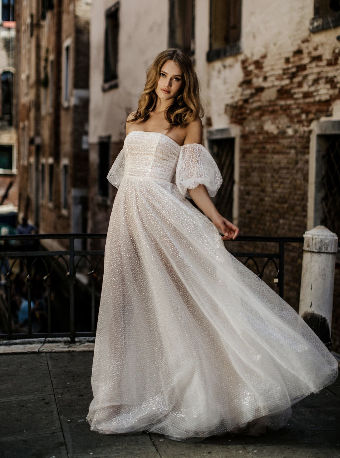 Jolie Bridal Style# 22-J08 #5 Original thumbnail