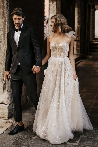Jolie Bridal Style# 22-J09 #5 Original thumbnail