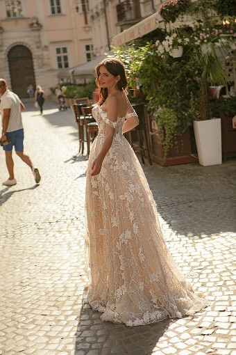 Oksana Mukha AMELY #3 Ivory/Blush thumbnail