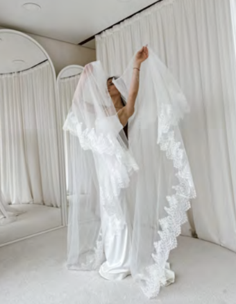 Blammo Biamo Veil 69 - Mantilla w/ Blusher #1 default Ivory thumbnail