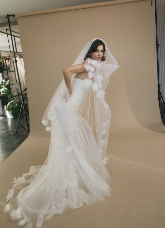 Blammo Biamo Veil 58 - 3D Floral w/ Blusher #8 Ivory thumbnail