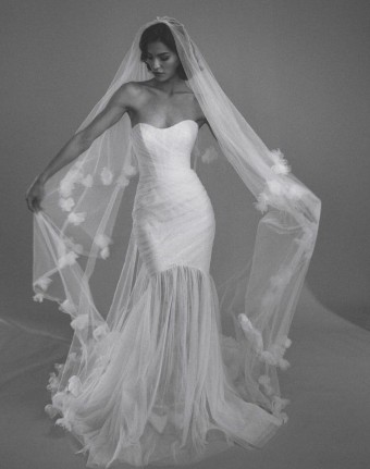 Blammo Biamo Veil 58 - 3D Floral w/ Blusher #0 default Ivory thumbnail