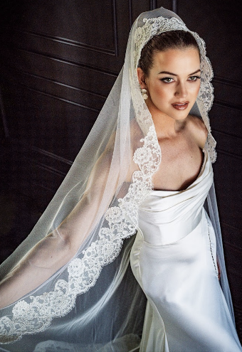 Toni Federici Forever Yours #1 Light Ivory thumbnail